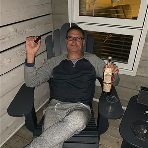 Meet your Posher, Anthony